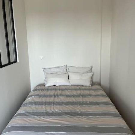 Apartment With Balcony Near Disneyland. Esbly Exterior photo