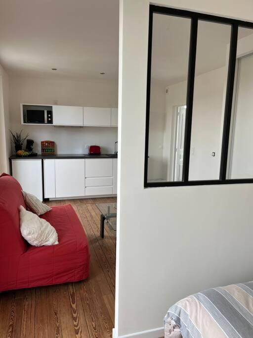 Apartment With Balcony Near Disneyland. Esbly Exterior photo